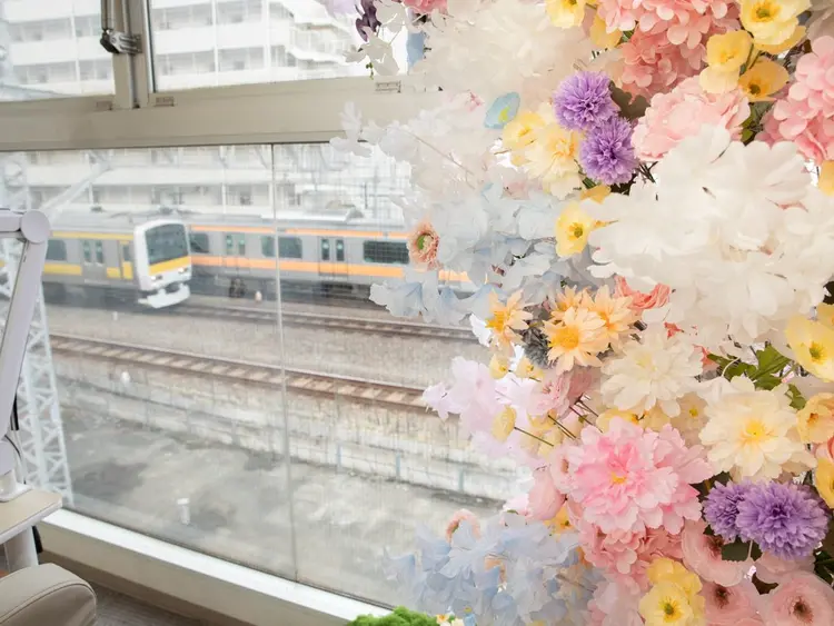 J&C Nail Salon吉祥寺の内観・外観1