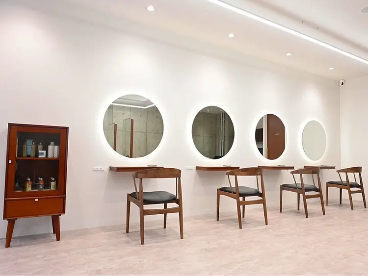 mocの内観・外観2