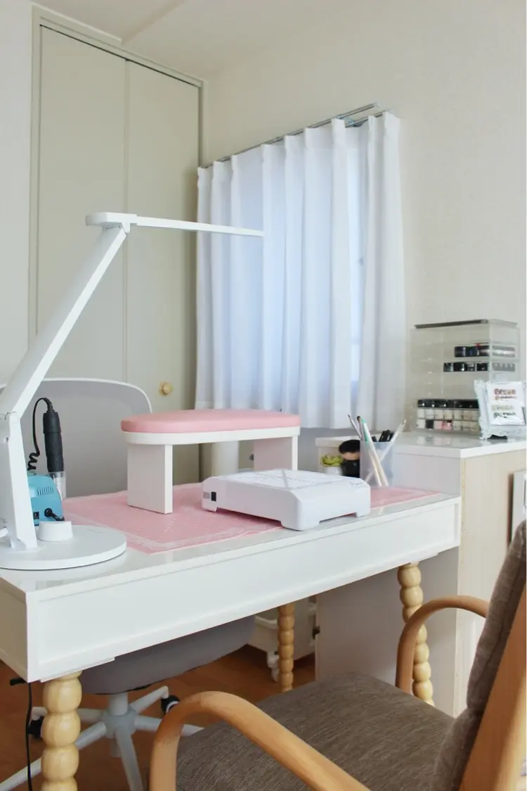 Baku Nailsの内観・外観1