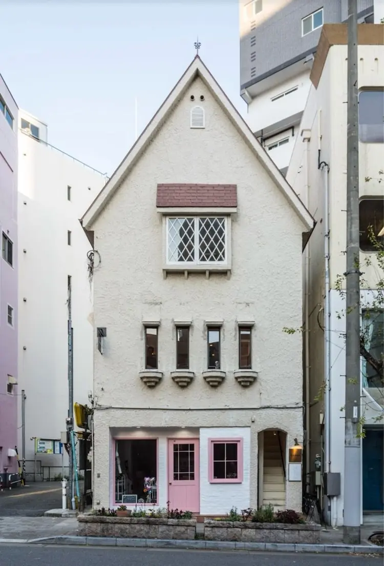 Lewesの内観・外観1