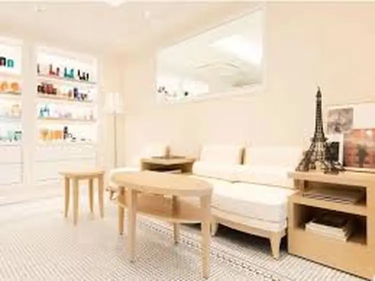 レ　セゾンEX大宮店の内観・外観1