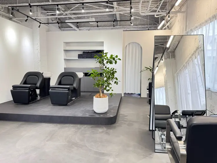 RAVE【レイヴ】の内観・外観1