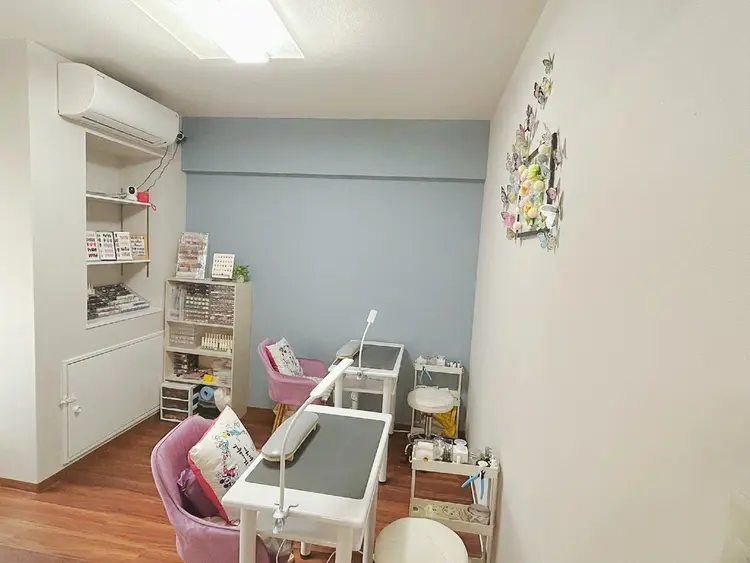 Iris Nailの内観・外観1