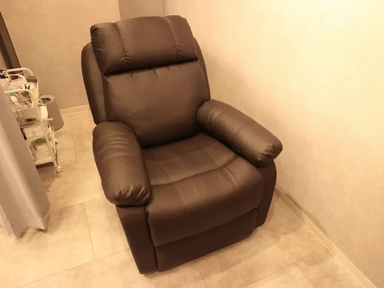 アイブロウサロンbrowme 上尾店の内観・外観1