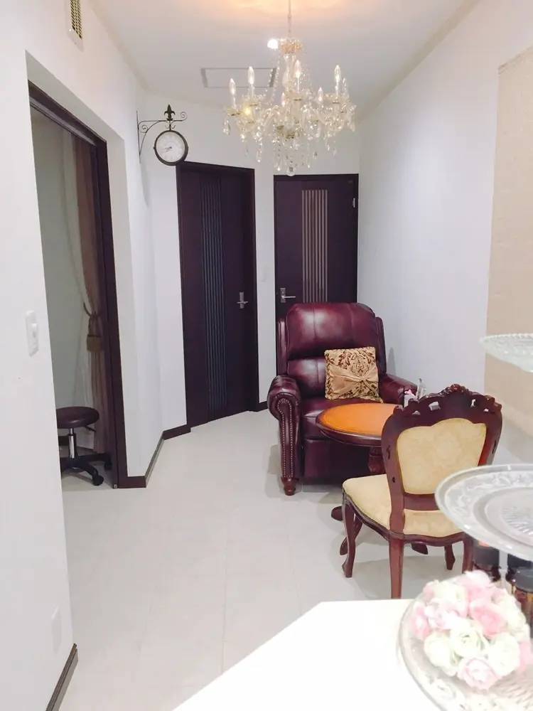 アグンの内観・外観2