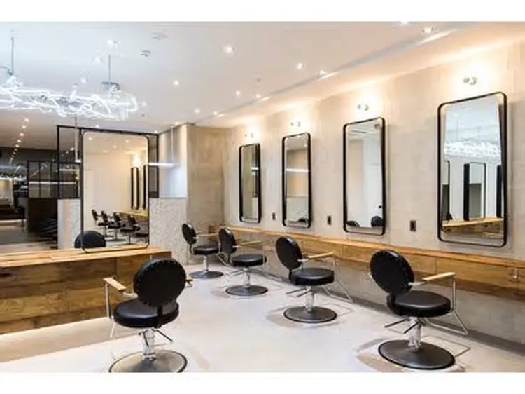 La fith hair vail 梅田店【ラフィス　ヘアー　ヴェイル】の内観・外観2