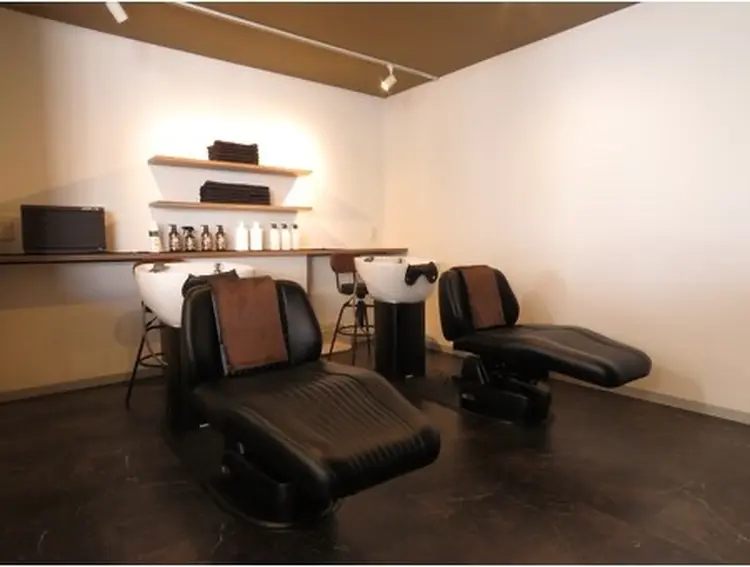 ミナリスヘアーデザインの内観・外観2