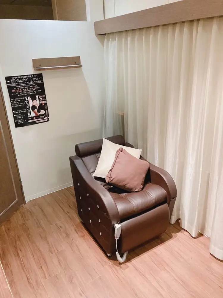 nail de SIRELLA 　ネイルドシレラ アルパーク店の内観・外観3