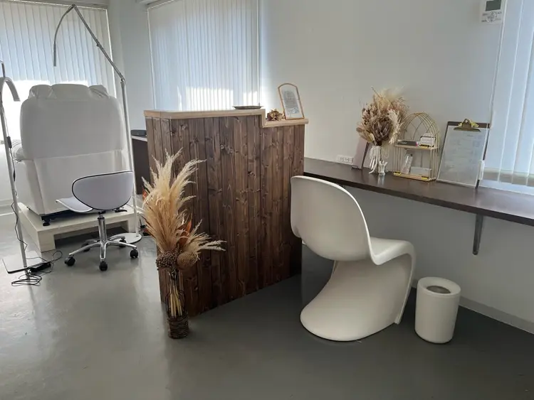 eyelash salon ti+の内観・外観1