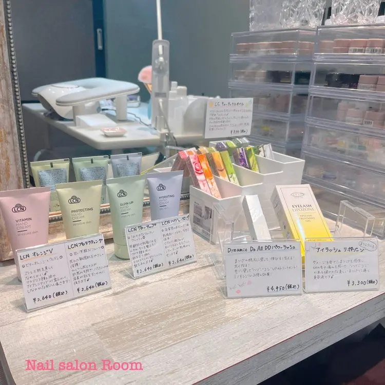 ネイルサロンROOMの内観・外観2