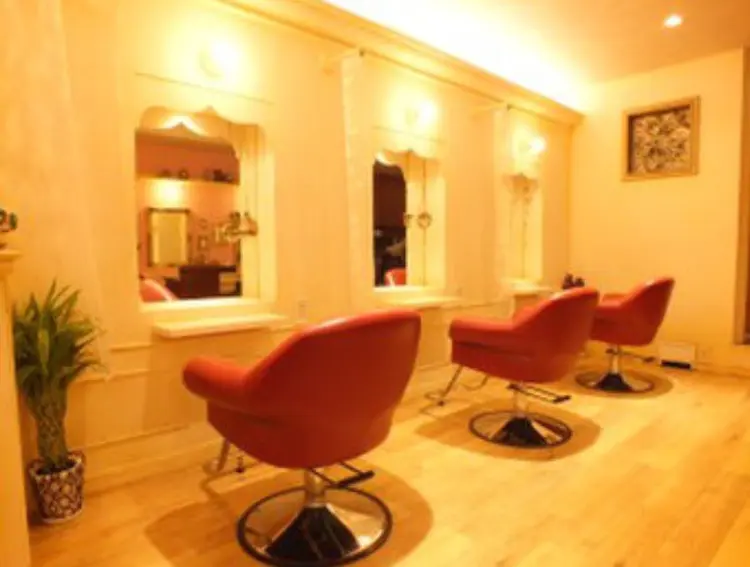 プラーチェ 相模大野店の内観・外観1