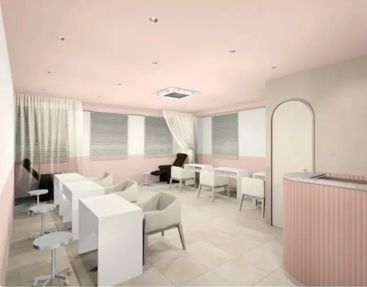 LUCY NAIL&EYE　心斎橋の内観・外観1