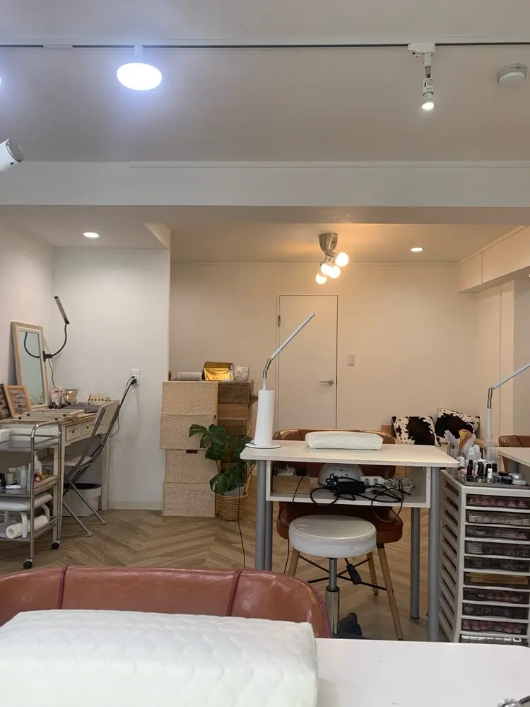 NES NAILの内観・外観3