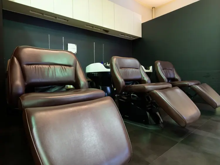 ANCHORの内観・外観2