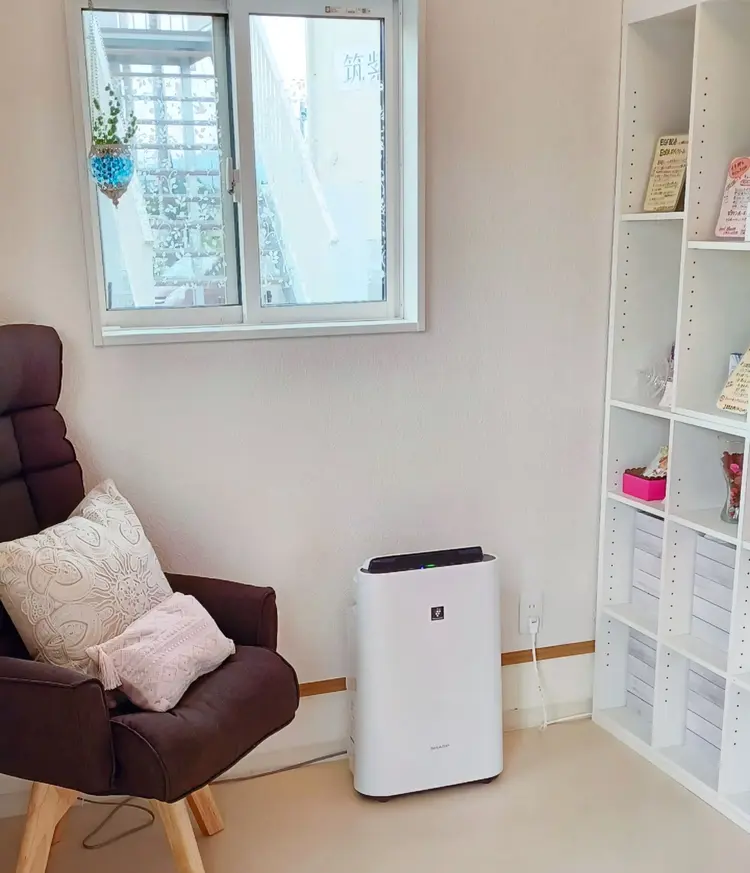 ミッキーネイルの内観・外観2