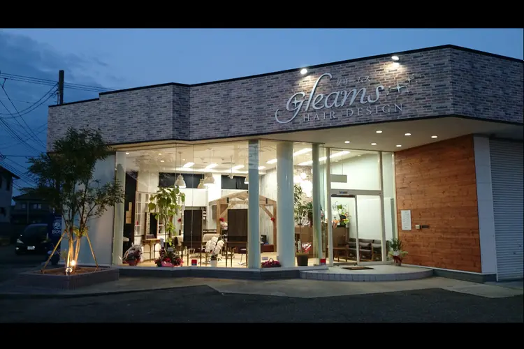 GLEAMSの内観・外観2