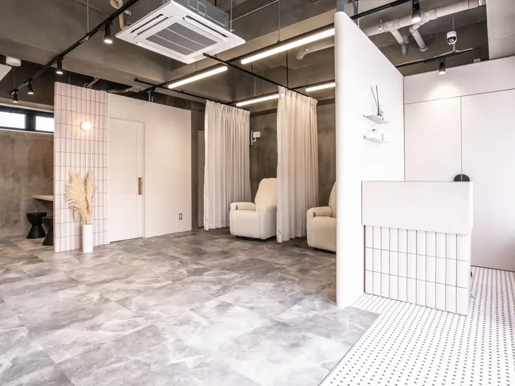 eight eyelash 沖縄北谷店の内観・外観3