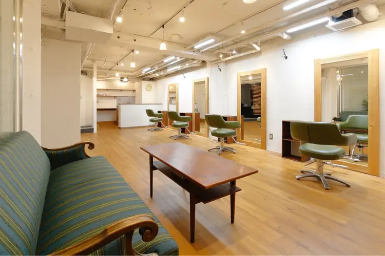 HOMEの内観・外観2