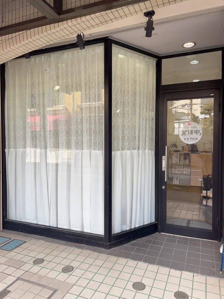 Y‘s  Salonの内観・外観1