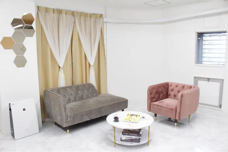 Mr.&Ms.脱毛サロン堀江店の内観・外観2