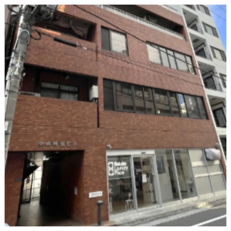 ネイルサロンエスポアール  有楽町店の内観・外観2