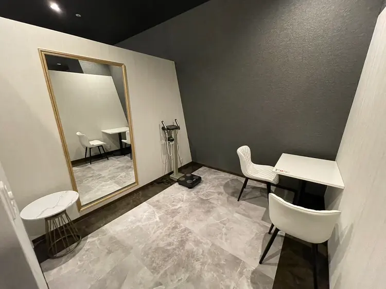 スリムビューティハウス 札幌PIVOT CROSS店の内観・外観2