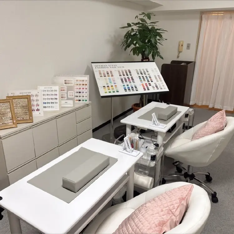 L.Nailの内観・外観1