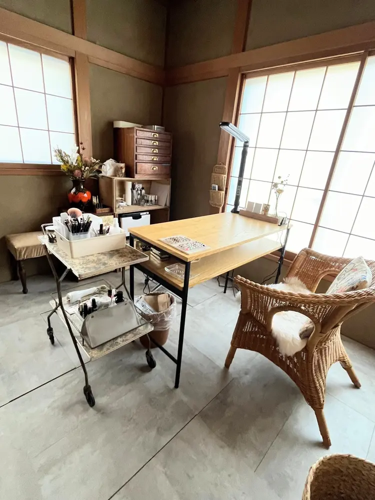 MUKUTOU nailの内観・外観1