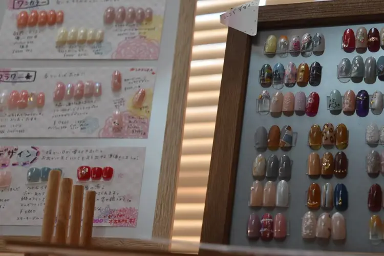 コエリネイル&エステの内観・外観3