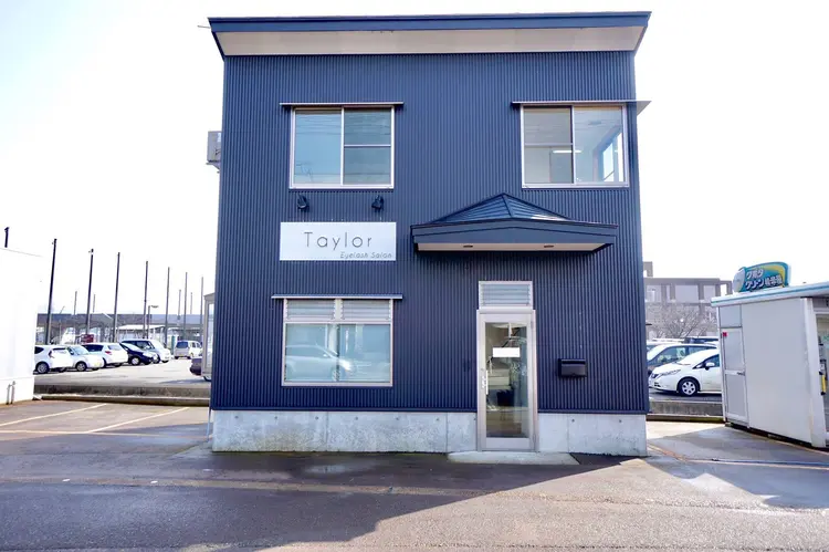 Taylorの内観・外観1