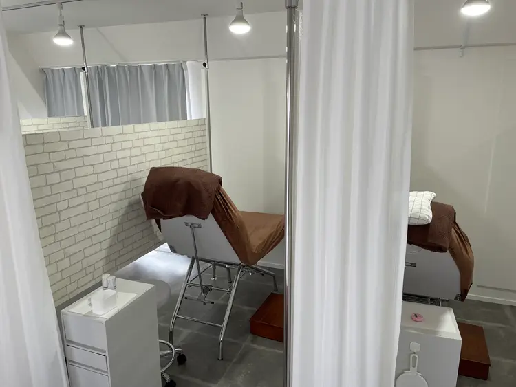 Trevor De‘rtisan Eyelashの内観・外観2