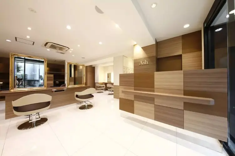 Ash 中山店の内観・外観1