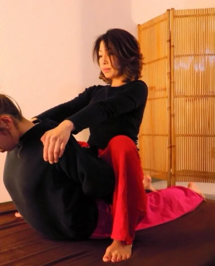 リールの内観・外観1