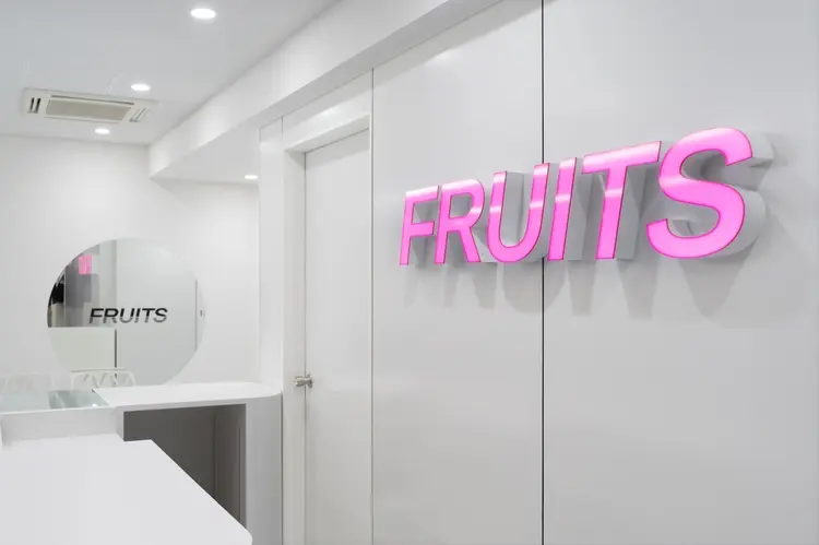 FRUITSの内観・外観1