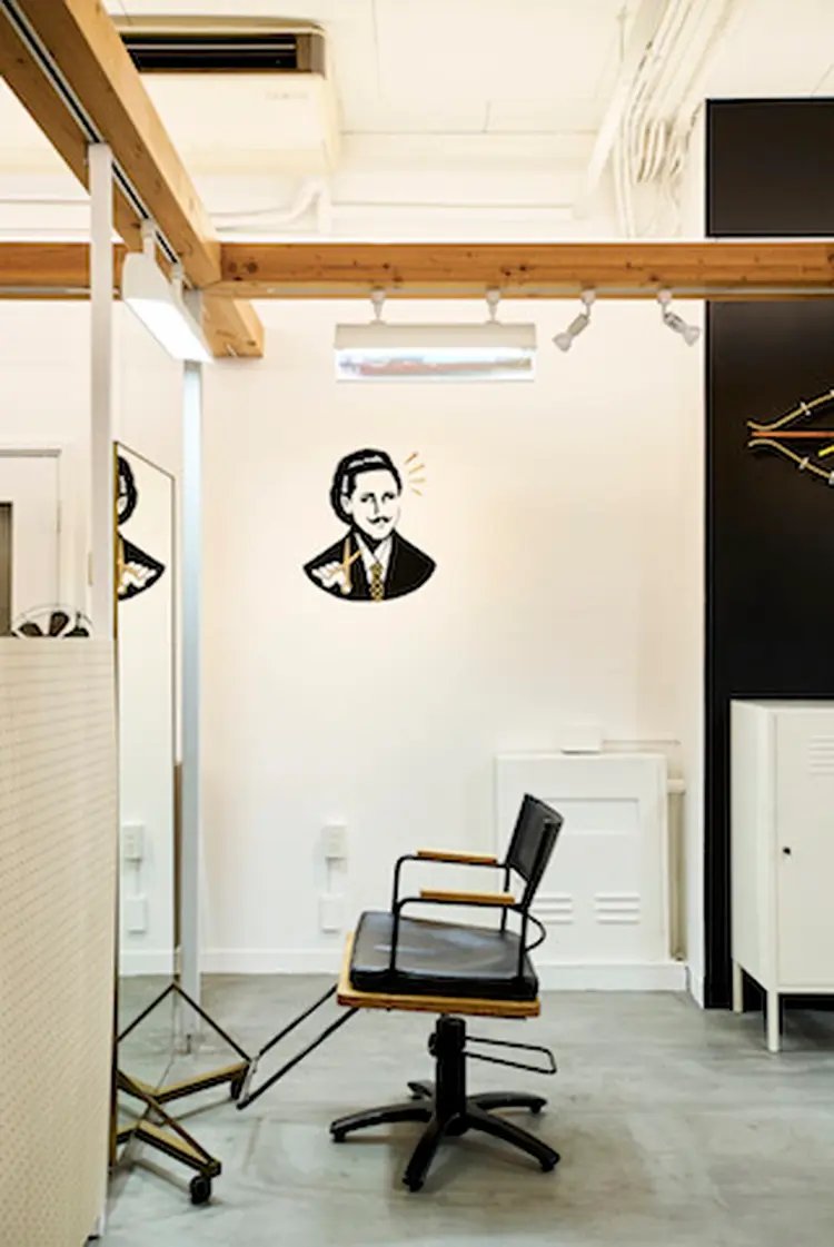 carre hairの内観・外観1