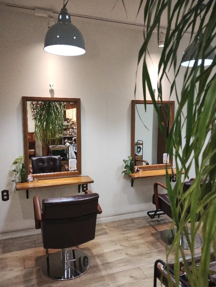 10iRo hair & spaの内観・外観3