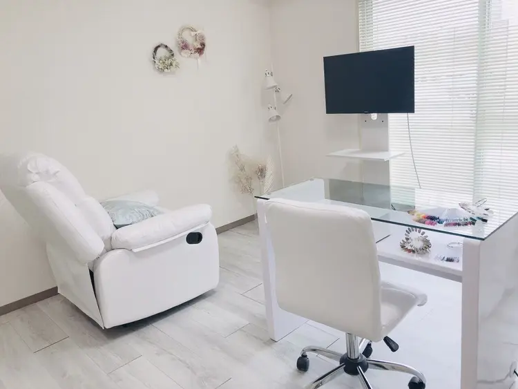 if nailの内観・外観2