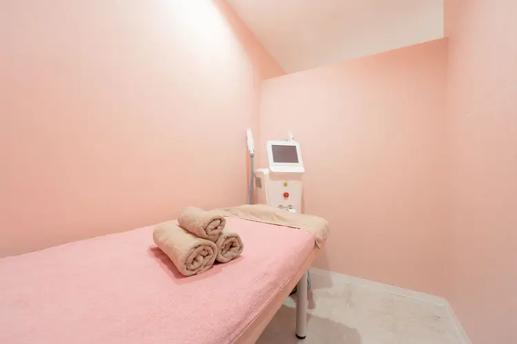 脱毛専門サロン caratful(カラフル)の内観・外観2