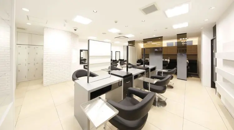 Ash 稲田堤店の内観・外観2