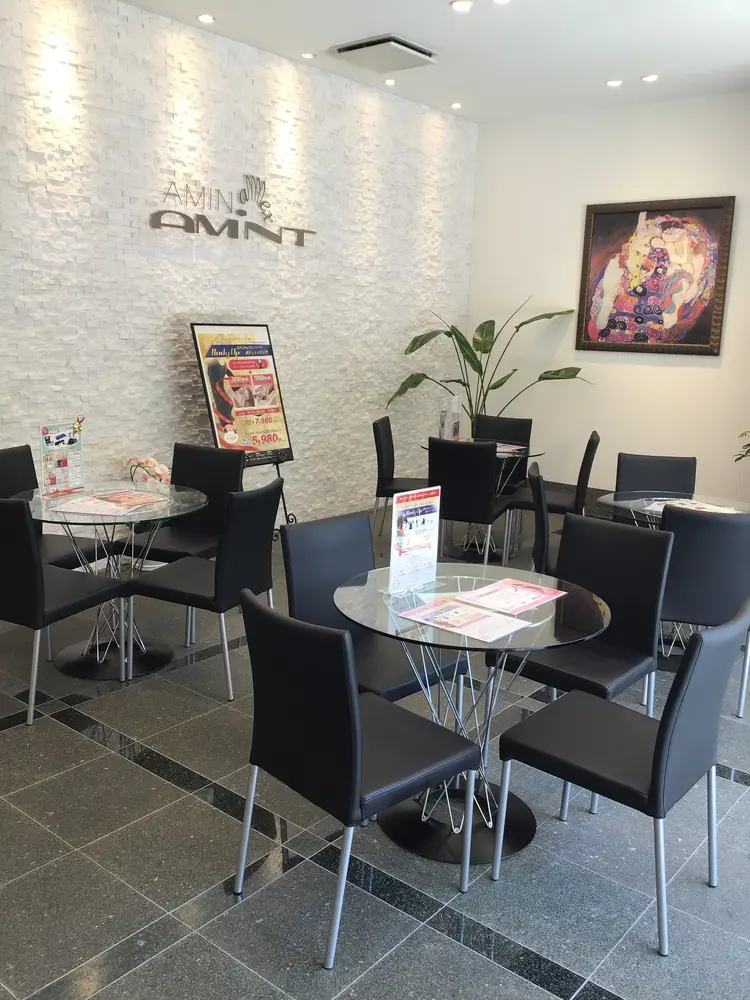 ラヴィールサロン名古屋店の内観・外観2