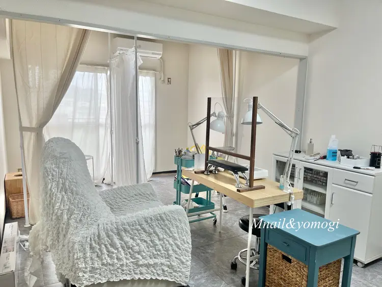 Mnailの内観・外観1