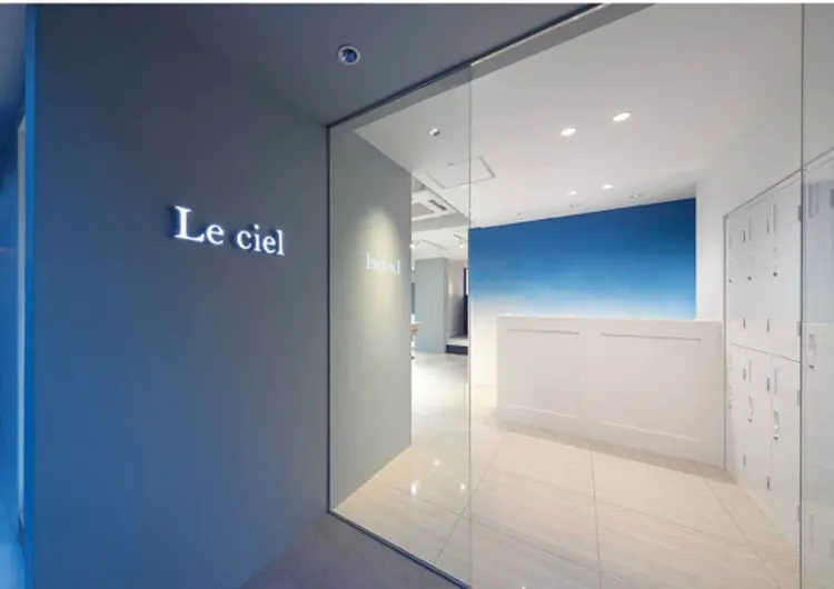 Le ciel 梅田店の内観・外観1