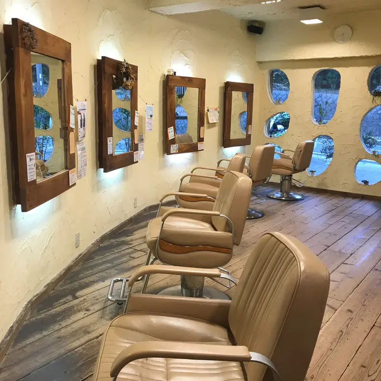 hair salon bimbumbamの内観・外観2