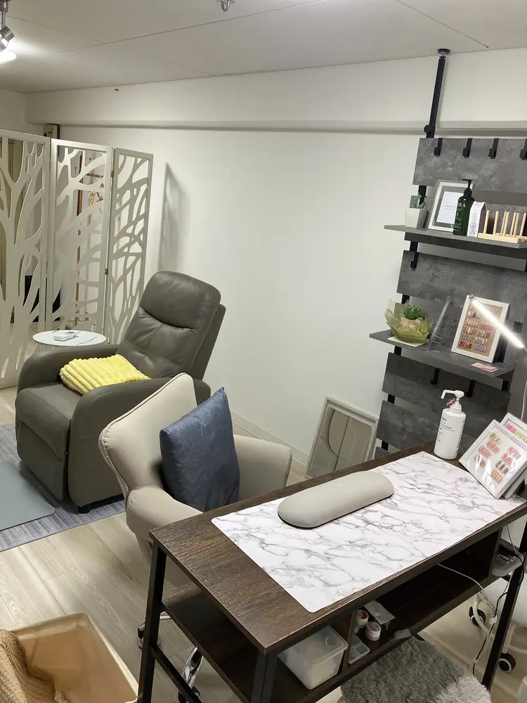 ネイルサロンエスポアール  有楽町店の内観・外観1