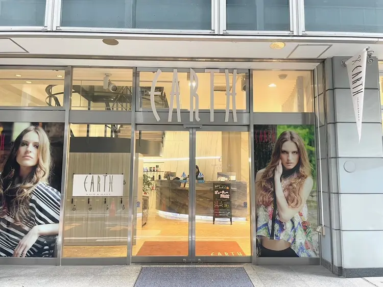 HAIR & MAKE EARTH 千葉店の内観・外観1