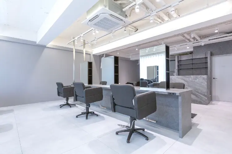 Luisの内観・外観2