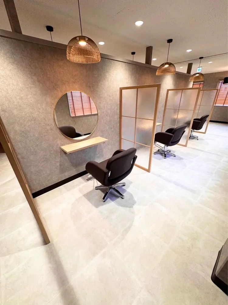 【全席個室サロン】ef 西大寺×髪質改善ミルボンAujua認定サロン【エフ】の内観・外観2