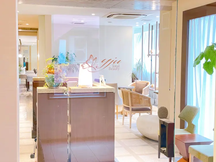 Total Beauty yjuの内観・外観1