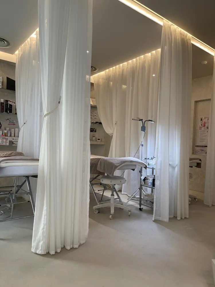 COA LASH 福井フェニックス通り店の内観・外観2