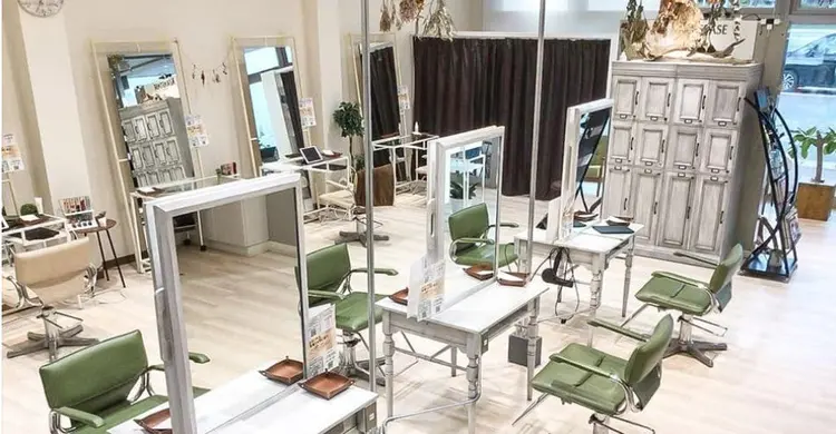 美容室yu:meの内観・外観2